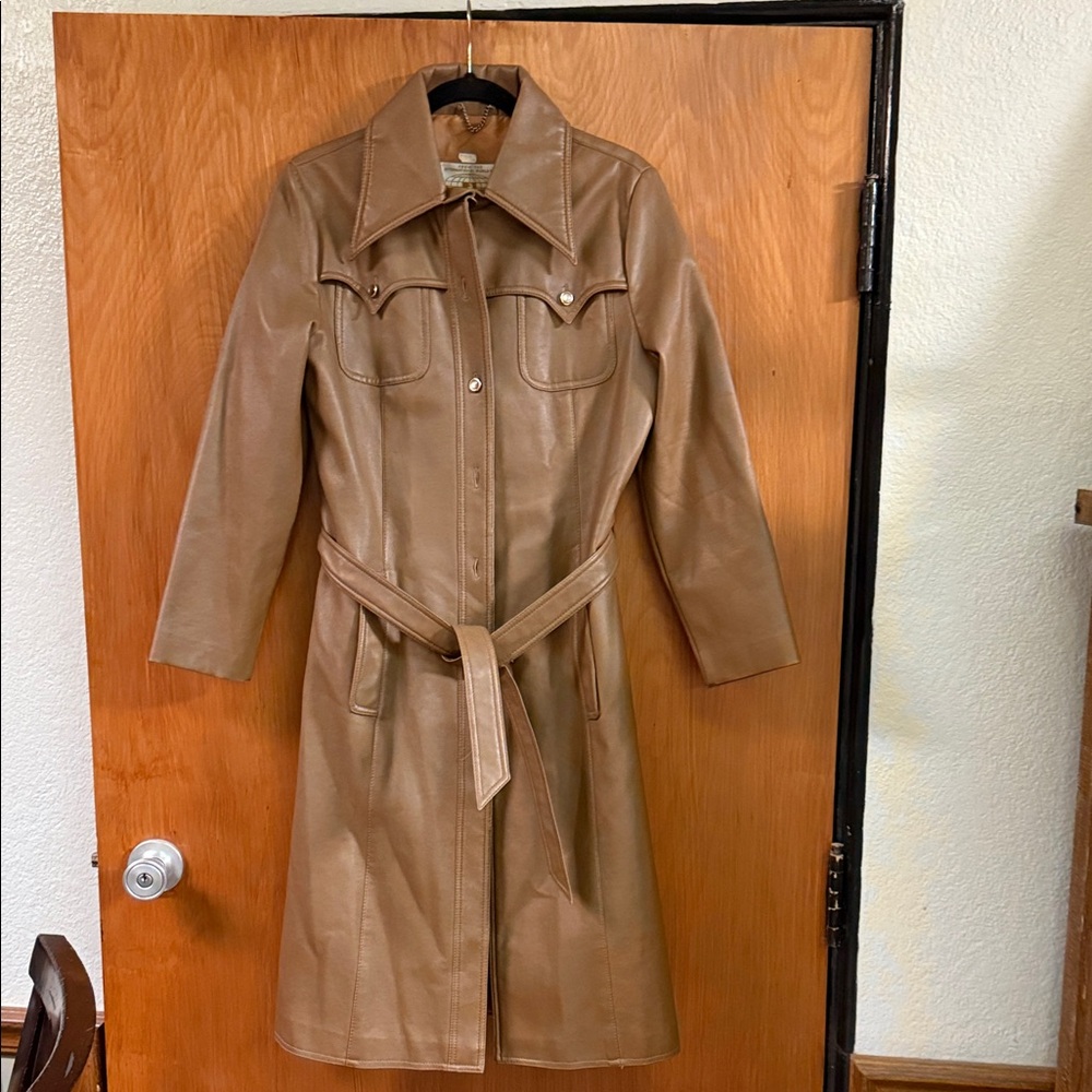 Vintage Women's Tan Belted Faux Leather Like 70s Trench Coat